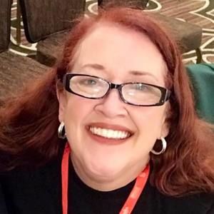 Meet your Posher, Lorraine